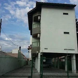 Proximo Ao Mar,no Centrinho, 202 Em Canasvieiras 2 Andar Apartamento